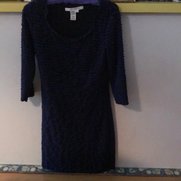 Navy blue clinging dress - Picture 1 of 4